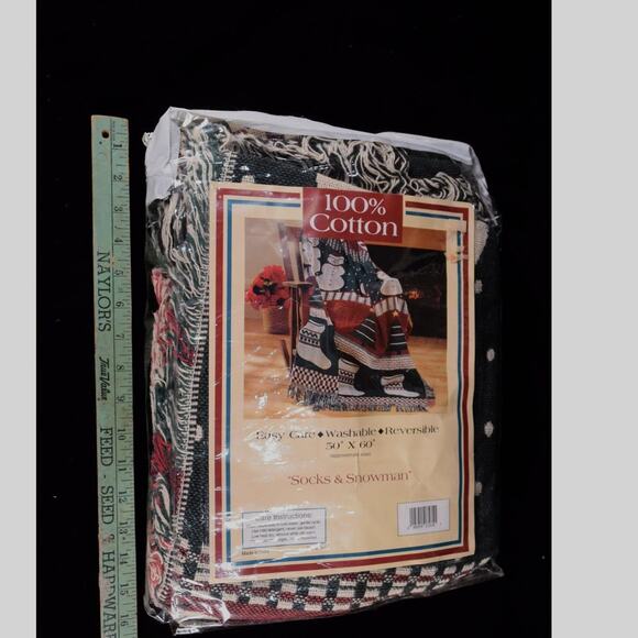 Socks & Snowman Christmas Throw Tapestry Blanket 50"x60" 100% Cotton Green NEW - Picture 6 of 6